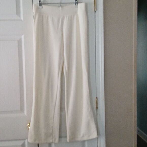 Tek Gear off white ultrasoft wide band relaxed pants Sz M NWOT - Picture 1 of 5